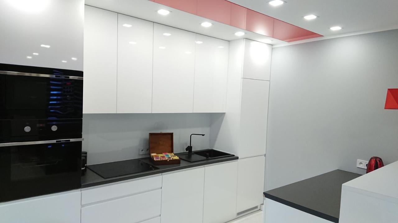 Apartament Exclusive Redblack Kielce Exterior photo